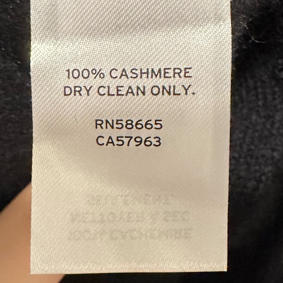 Nordstrom Black Cashmere Sweater - Large - Picture 3 of 6